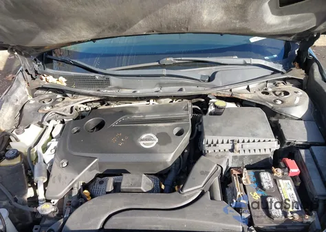 2013 Nissan Altima 2.5 S from USA, damaged, VIN 1N4AL3AP2DN452605